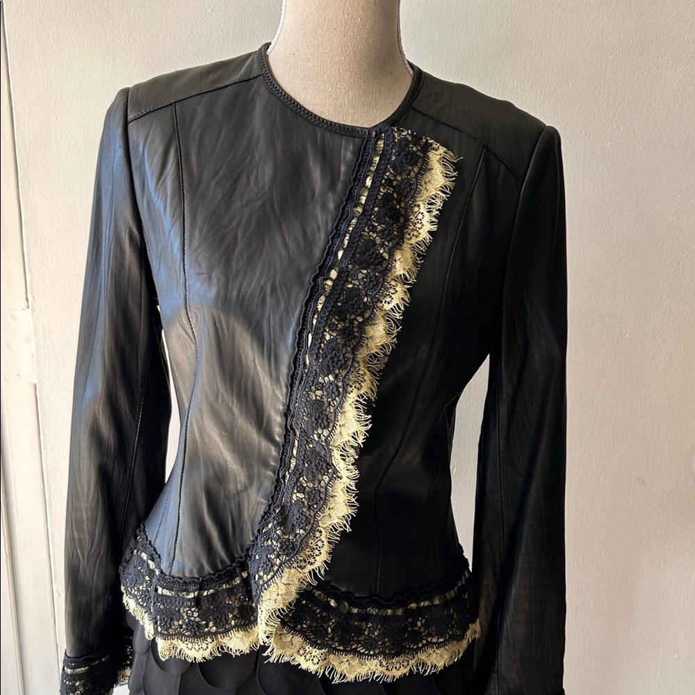 Peter Nygard Elegant Black leather Jacket